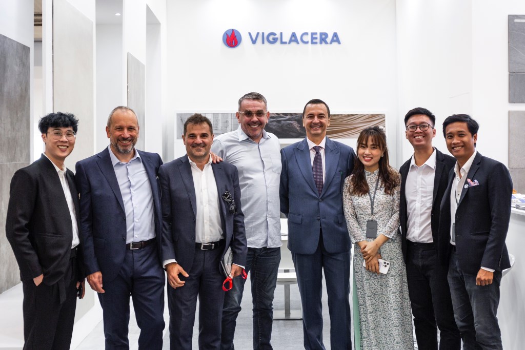 Viglacera tham gia triển lãm Cersaie 2023 với các sản phẩm vật liệu xây dựng tiêu biểu Made in Vietnam.
